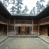 The Mansion of Vuong Familiy