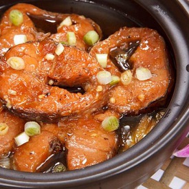 Ca kho (Caramelized fish)