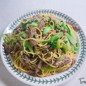 Stir-fried Noodle with Bok Choy and Beef