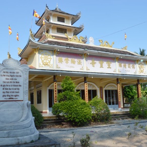 Tuyen Linh Temple