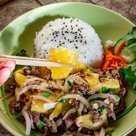 Stir-fried Beef with Pineapple