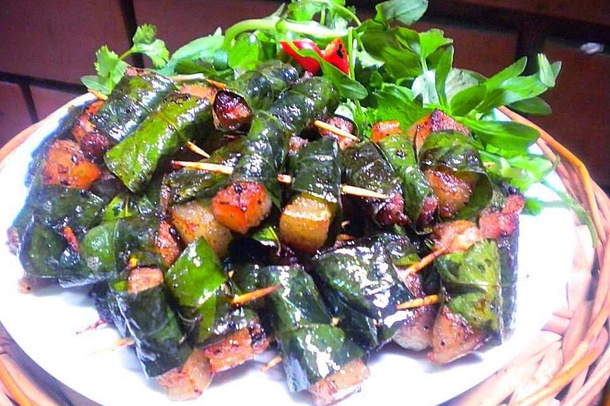 Roasted Pork Loin with green tea leaves