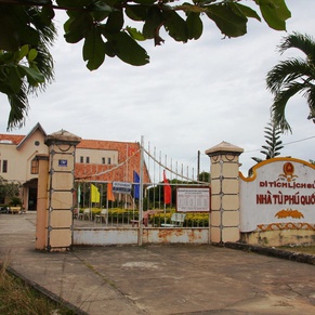 The Coconut Tree Prison