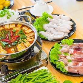 Cuttlefish Hotpot In Khanh Hoa