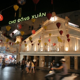 Dong Xuan Market