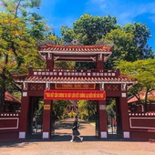 Quoc Hoc Hue - Century Old High School