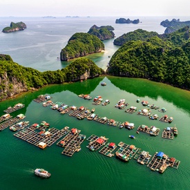 Halong Bay vs. Lan Ha Bay - Which one to visit?