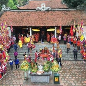 Ba Trieu Temple Festival