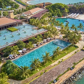 12 Best Luxury Hotels & Resorts in Nha Trang