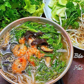 Bun Tom (shrimp vermicelli noodle )