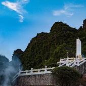 Vung Duc Temples and Grottoes