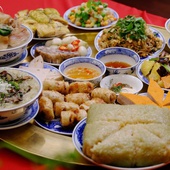 Must-try food in Vietnam