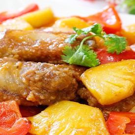 Chicken stir fried with pineapple